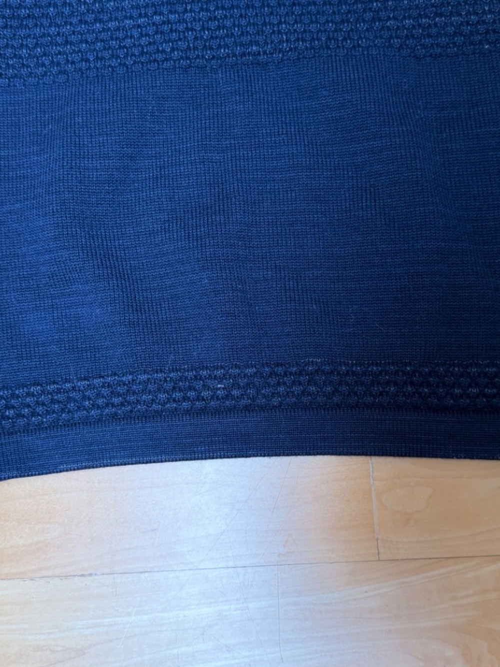 S.N.S. Herning Navy Wool Turtleneck Fisherman's Sweater : Unisex Sz 'S' - Picture 10 of 16